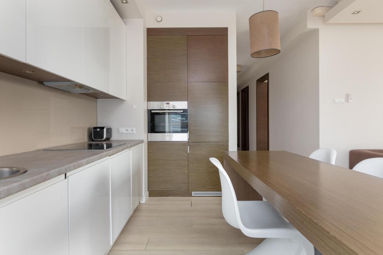 Grzybowska Platinum Apartment Tower A Varsó Kültér fotó